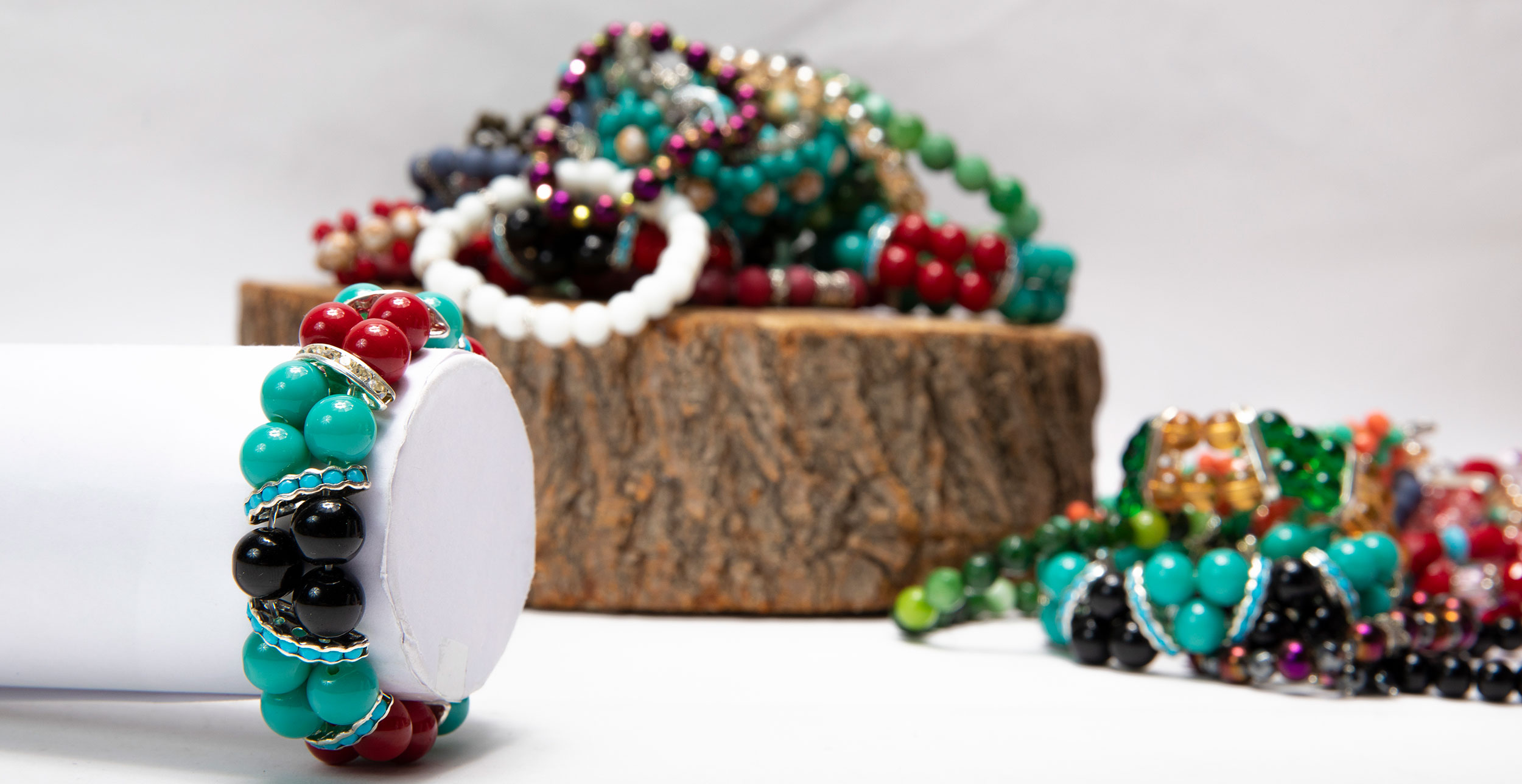 Crystal strawberry crystal bracelet